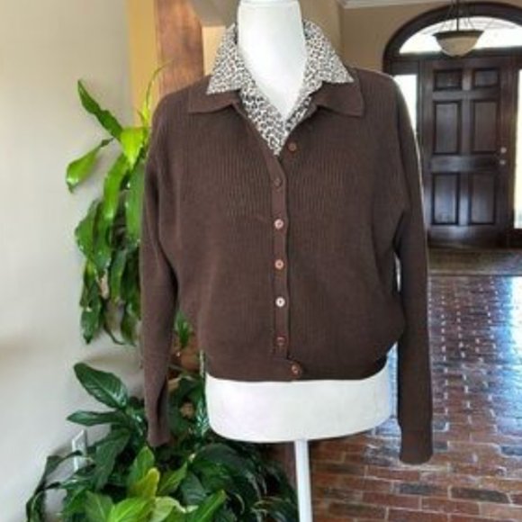 Talbots animal print fitted button up shirt sz 10P - Picture 8 of 14